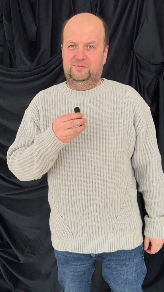 Соліст гурту "ТІК" Віктор Бронюк показав свою доньку-красуню й зворушив її вітаннями з 17-річчям