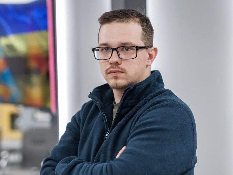 Не по-дитячому навалює скорботним росіянам. Найяскравіші реакції есемемника Міноборони України в мережі