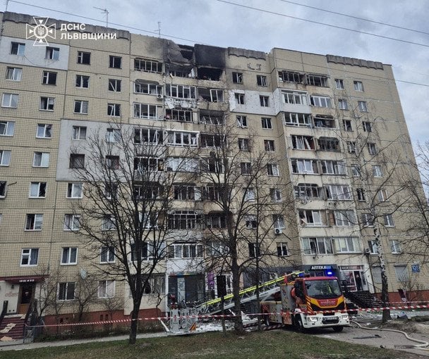 "Вберіг з неба": львів’янка дивом вижила, коли в її дім влучив "Шахед"