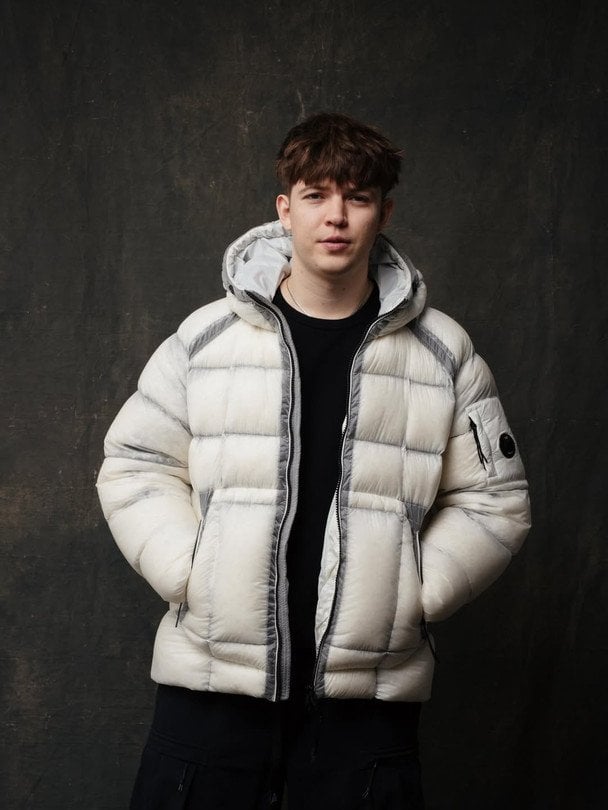 Співак з РФ нахабно вкрав пісню DREVO: команда українського артиста рознесла злочинця