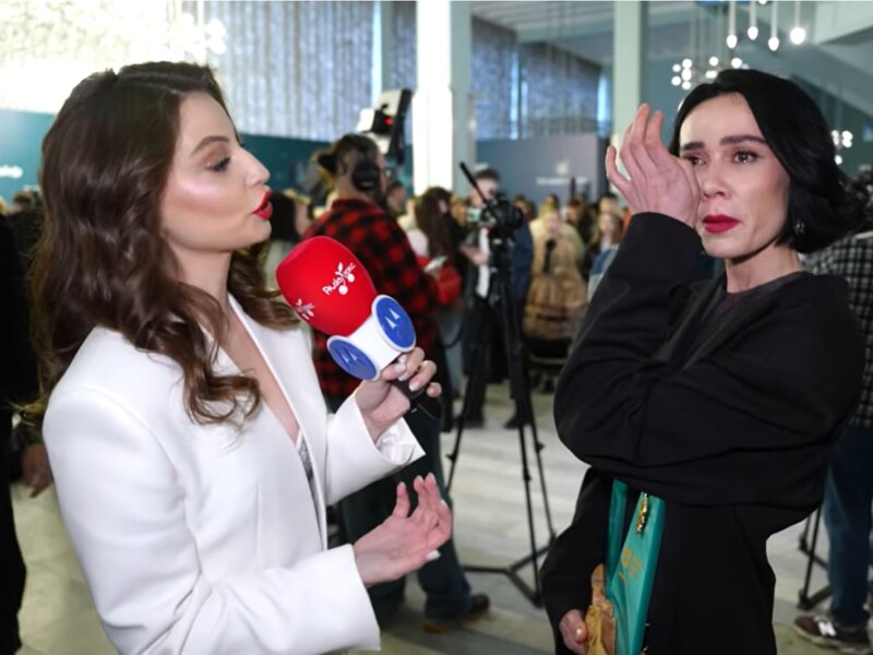 Журналістка довела вдову соліста гурту Adam до сліз запитаннями про його смерть. У мережі – скандал