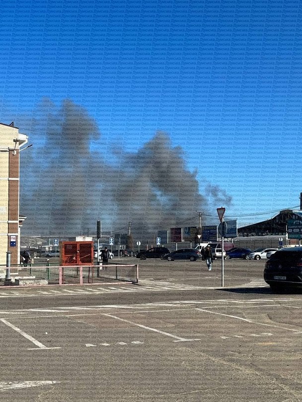 В Одесі горить ринок "7 кілометр": що відомо (фото, відео)