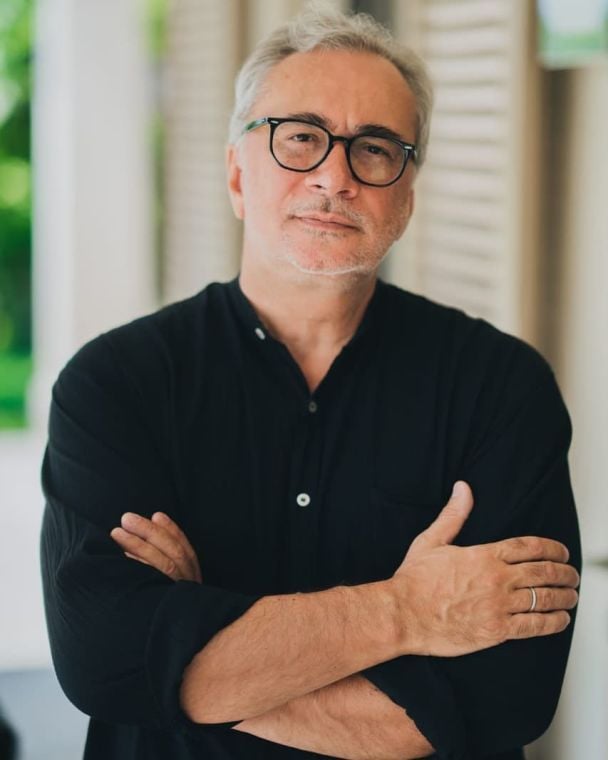 62-річного Костянтина Меладзе заскочили з новою значно молодшою за нього пасією