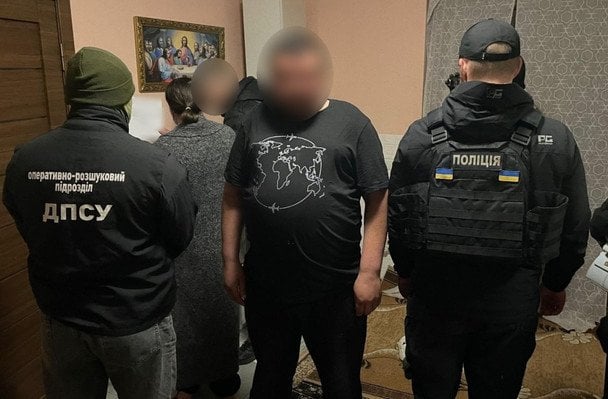 Рації та тепловізори: як на Буковині створили "хаб" для переправлення ухилянтів і скільки це коштувало