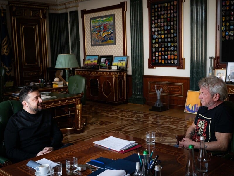 Пенн, проігнорувавши Голлівуд, зустрівся із Зеленським. Президент України прокоментував