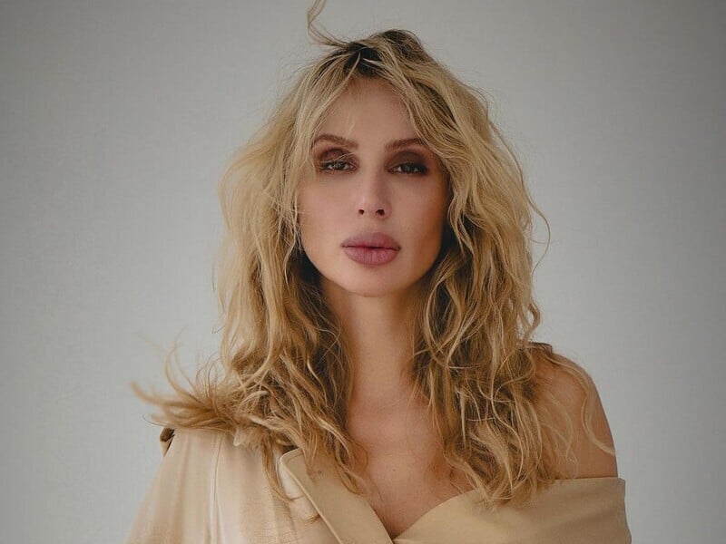 Loboda заявила, що не може виїхати з Дубая і переховується в укритті від іранських обстрілів
