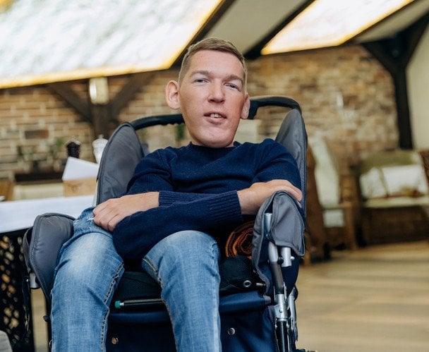 Псевдозбори на лікування: скандальний Гусаков повернувся до України, що на нього чекає