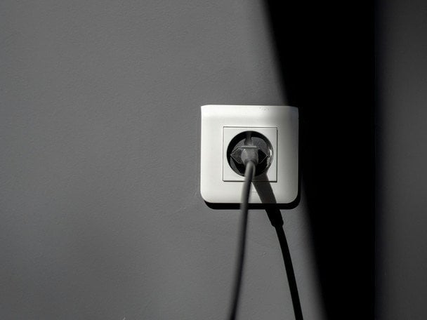 Енергетики попереджають: в ці години можна вивести мережу з ладу — не вмикайте потужну техніку Енергетики попереджають: в ці години можна вивести мережу з ладу — не вмикайте потужну техніку