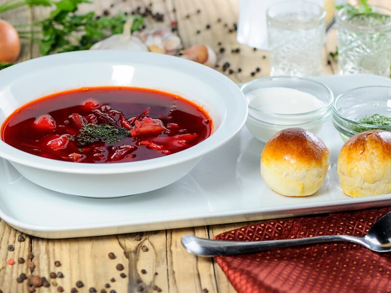 Борщ із кількою за донбаським рецептом. Точні пропорції та час