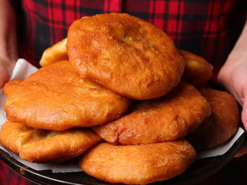 Додайте в тісто цей секретний інгредієнт – і біляші вийдуть дуже ніжними. Рецепт