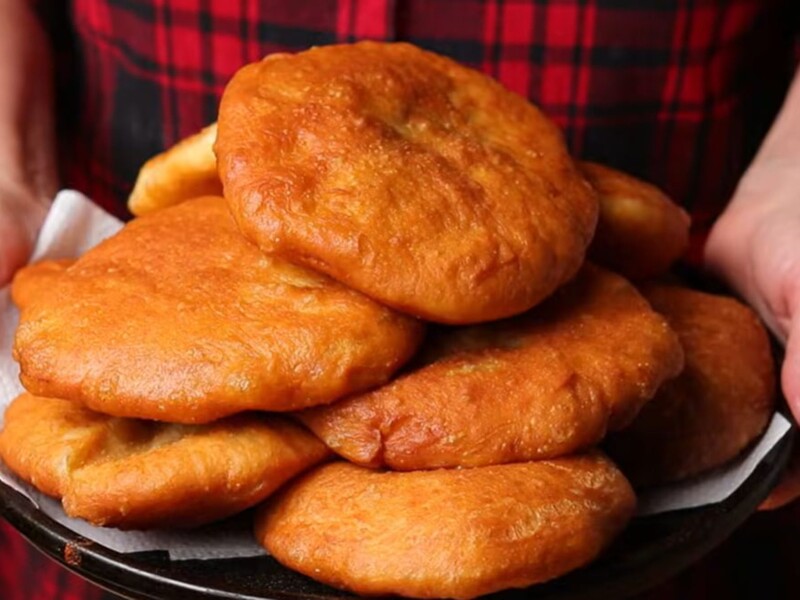 Приготуйте найніжніші біляші із секретним інгредієнтом. Простий рецепт еластичного тіста Приготуйте найніжніші біляші із секретним інгредієнтом. Простий рецепт еластичного тіста