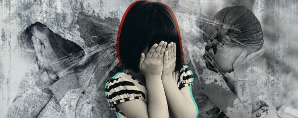 У Києві мати перетворила життя малолітніх доньок на порнобізнес і поплатилася за це: деталі