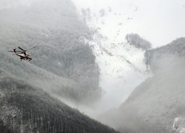 Смертельна лавина в Італії: є загиблі та поранені серед лижників