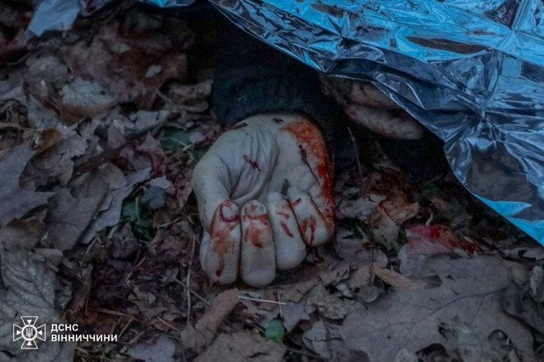 У Вінниці ворожий дрон забрав життя людини просто посеред парку: деталі трагедії