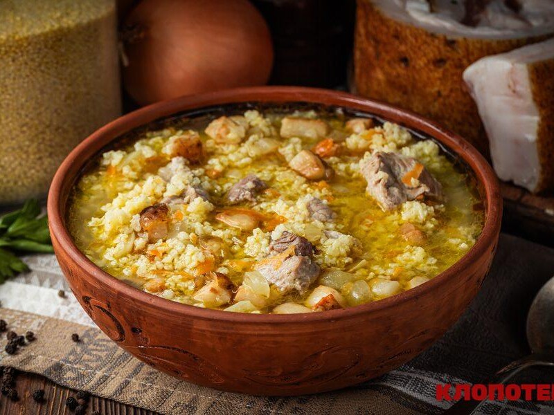 "Чудово насичує й зігріває, а готується до смішного просто". Рецепт старовинної української страви