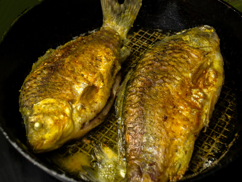 Додайте це перед смаженням, щоб риба не прилипла до сковороди