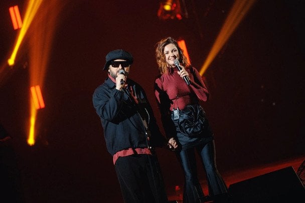 Невпізнанний Дзідзьо заспівав із зірковою кумою і приголомшив новим амплуа