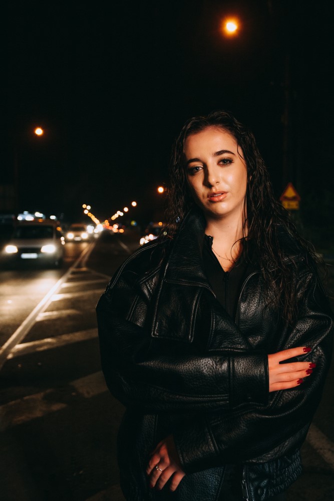 ANITA відкриває нову внутрішню глибину треком «А мама казала»