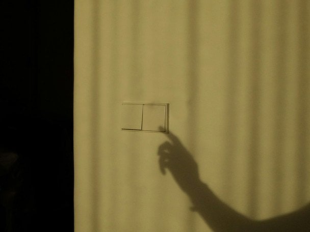 Відключення світла 16 березня: актуальні графіки для всіх областей