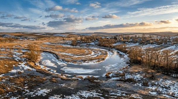 До України насуваються морози та сніг: синоптики розповіли, в які регіони повернеться зима, а де будуть паводки