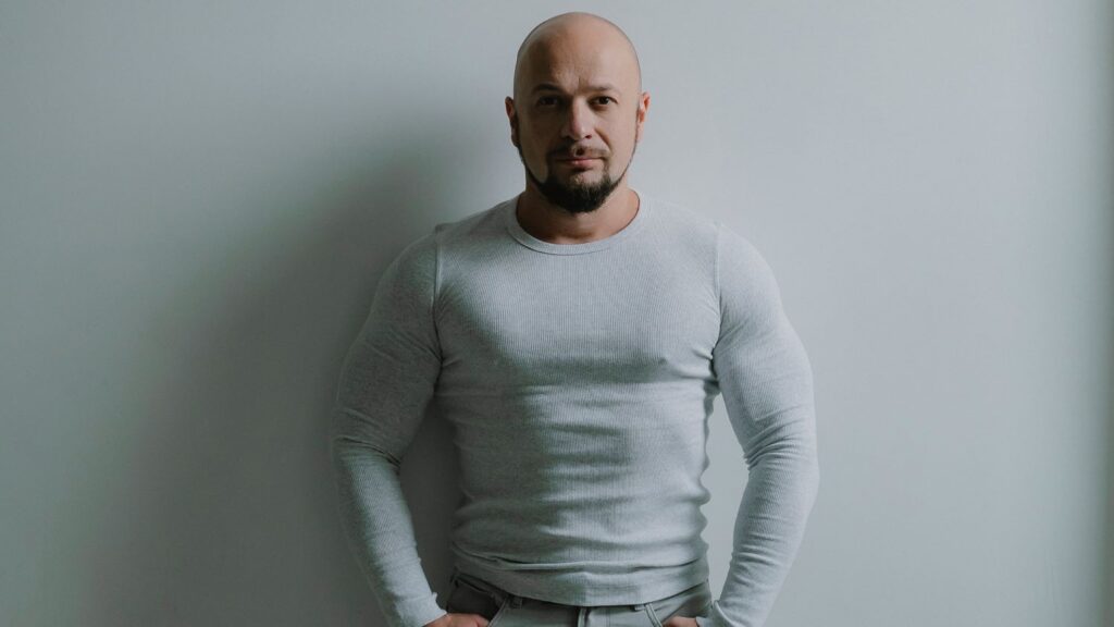 Ніжність і біль в одному акорді: Hardly Ever презентував щиру сповідь «Граніт»