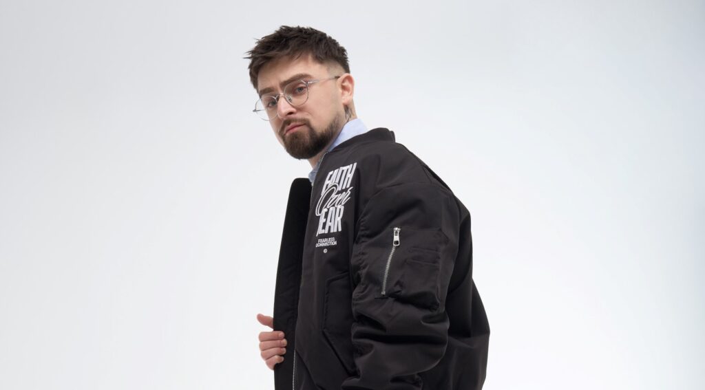 JULIK випустив відверту пісню про любов і зізнався, заради кого готовий віддати все