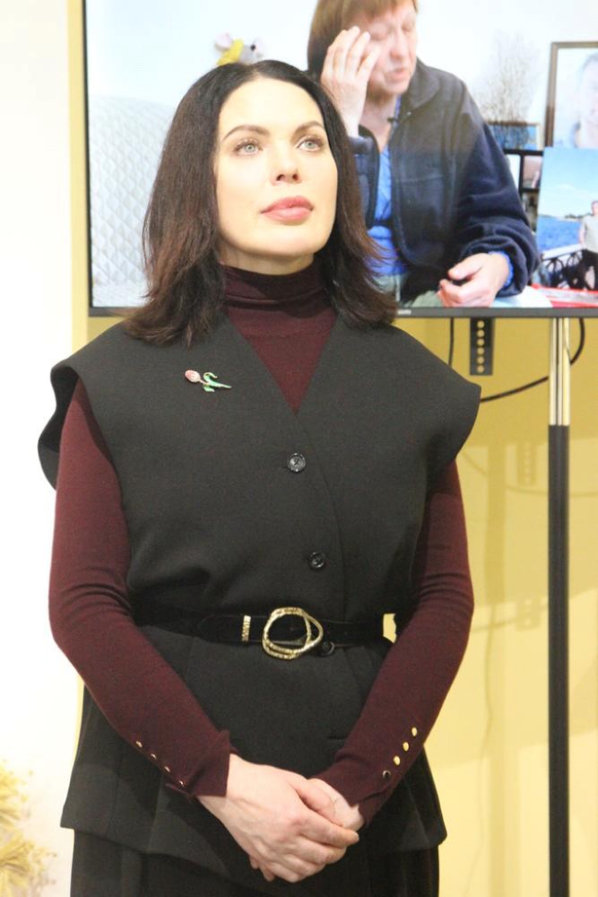 «Оглушлива тиша»: у Вишгороді відкрили фотовиставку про українських військовополонених