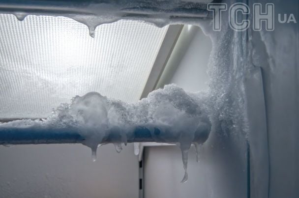 Чоловік три роки тримав тіло матері в морозильній камері заради пенсії