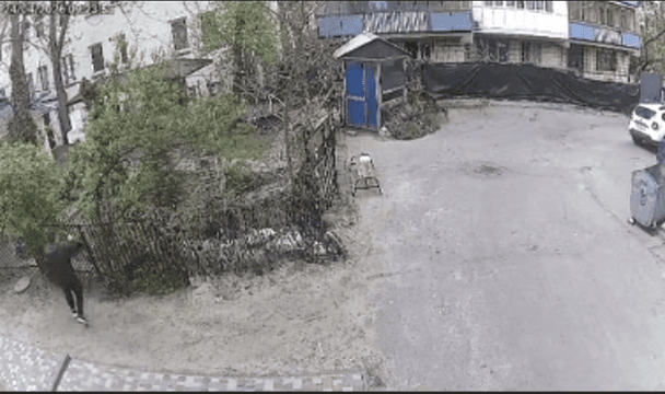 Після ВЛК потрапив до лікарні: у ТЦК пояснили інцидент з падінням чоловіка