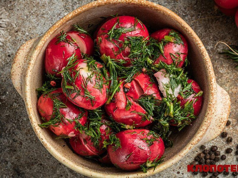 "Яскрава закуска з характером". Бита редиска. Рецепт