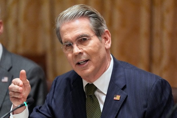 Скасування санкцій проти російської нафти: у США виправдовуються «проханням низки країн»