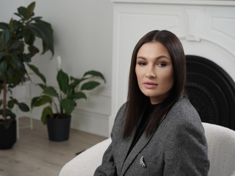 "Ворог не питав, якою мовою ми говоримо". Приходько пояснила, чому часто спілкується російською мовою