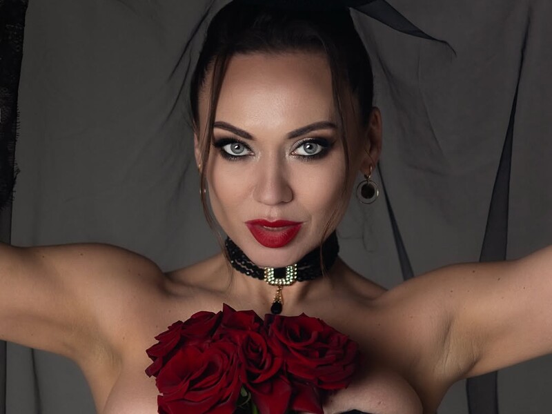 "Ото язицяра!", "Розкішна". Саліванчук розбурхала мережу гарячим роликом