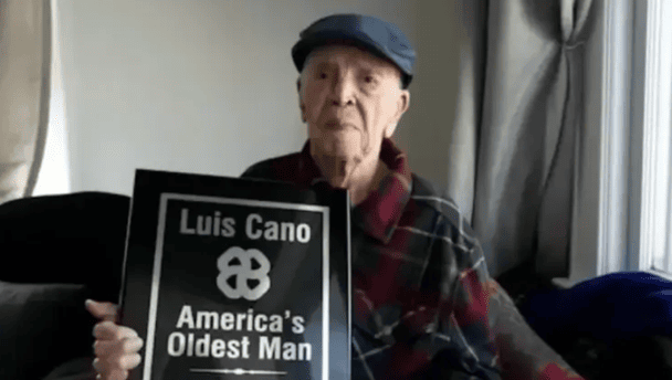 Прості звички і 111 років життя: поради найстарішого чоловіка США