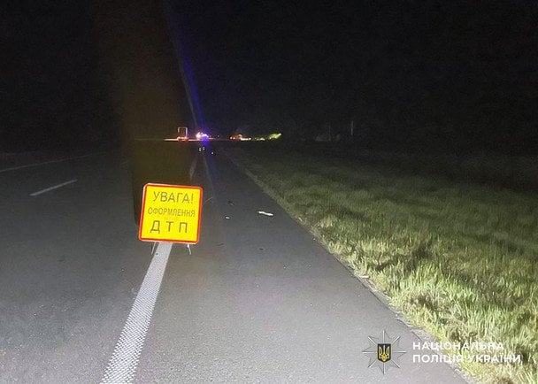 У Франківську поліцейський збив чоловіка на переході і залишив його помирати