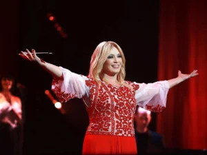 У мережі показали, який вигляд у житті має Ауріка Ротару. Фото