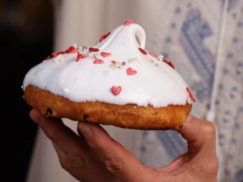 Як приготувати верхівки пасок. Простий рецепт тіста і глазурі