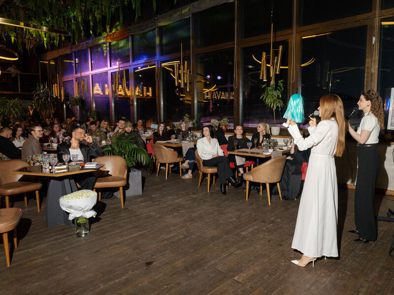 Денисенко, Сумська, Трінчер та інші. У Києві відбулася презентація "Книги Love 5.0. Голос світла"