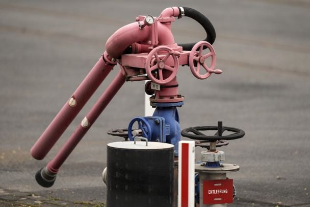 Угорщина подала заявку на постачання нафти через «Дружбу»: коли почнеться транзит