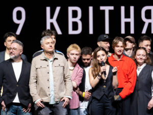 Червона доріжка й зіркові гості. Як пройшов допрем'єрний показ екшену про автоперегони "На драйві". Фото