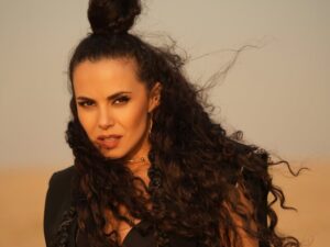 "Вау, чудово зроблено", "Пожежа". Каменських показала фігуру у трусах