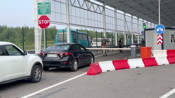 Нові правила перетину кордону з ЄС: що зараз з чергами