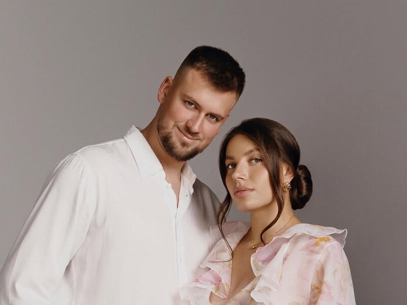 Бех-Романчук показала торт, яким привітала доньку із двома місяцями життя