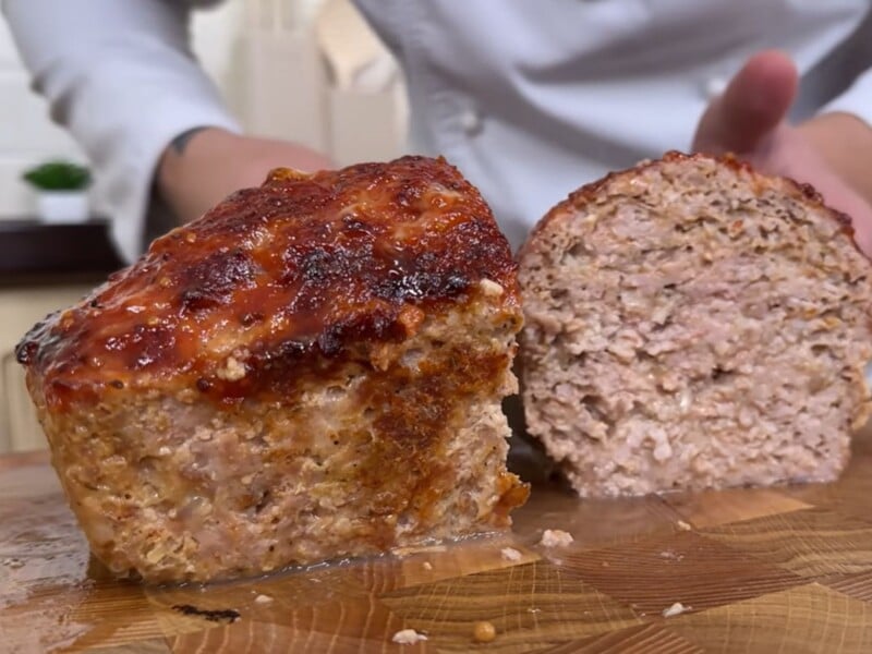 "Навіщо котлети, якщо є це – соковитіше і в рази смачніше". Простий рецепт дивовижної страви