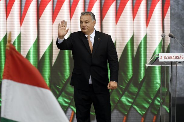 "Мільйон для Вітька": ексбандит розповів про фінансові схеми Орбана у 1990-х