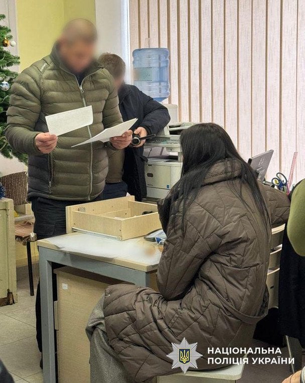 Гроші на крові онука: на Черкащині банкірка вкрала понад мільйон у бабусі загиблого героя.