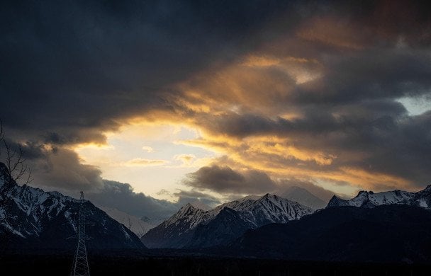 Моторошна загибель у горах: чоловік пролетів 200 метрів кам’янистим схилом