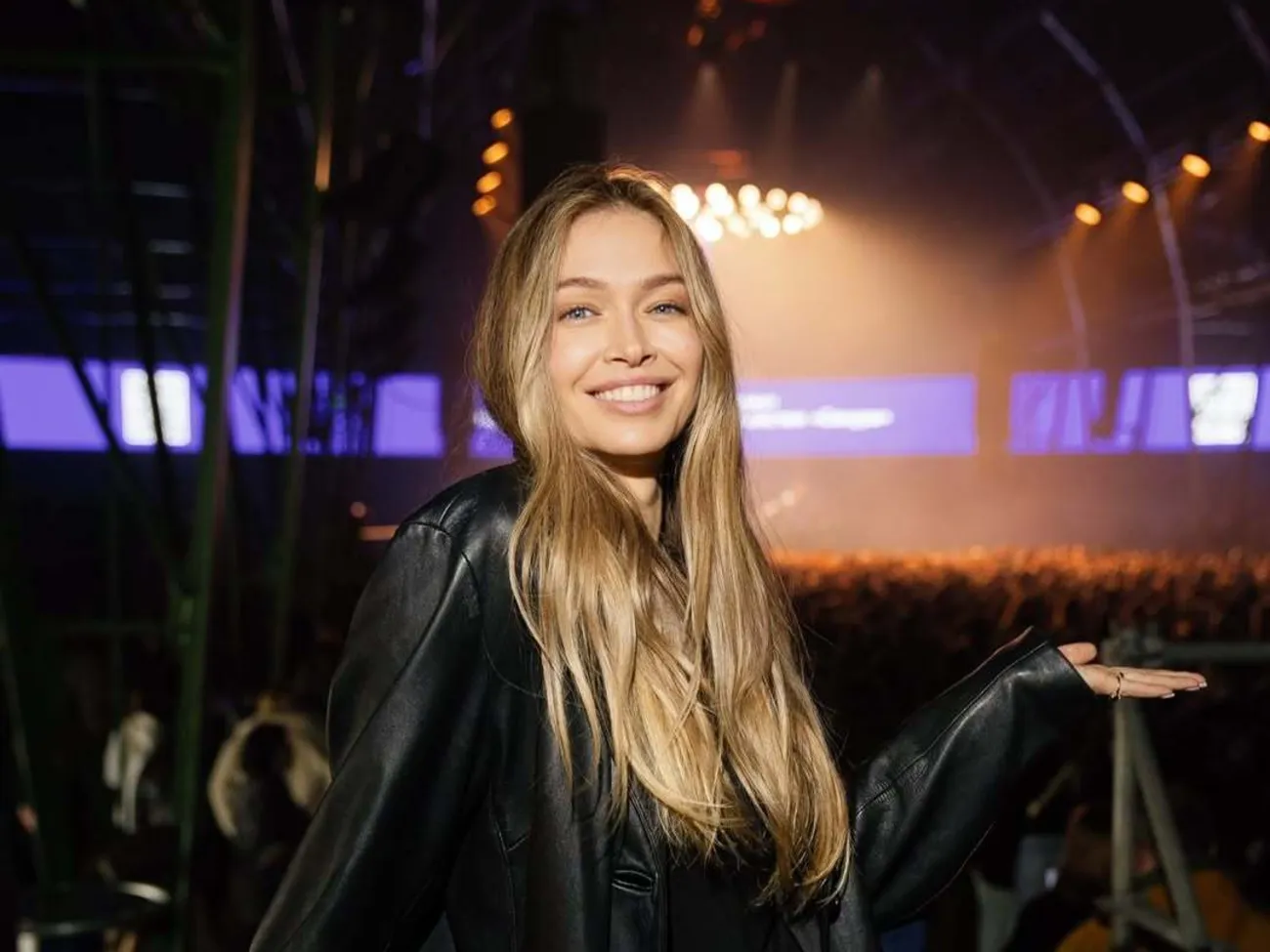 "Фактично одне обличчя – що мама, що донька". Брежнєва здивувала сильною схожістю зі своєю молодшою донькою