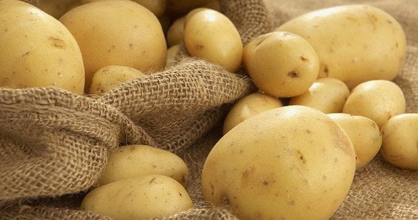 Яку молоду картоплю не потрібно купувати: поради фахівців