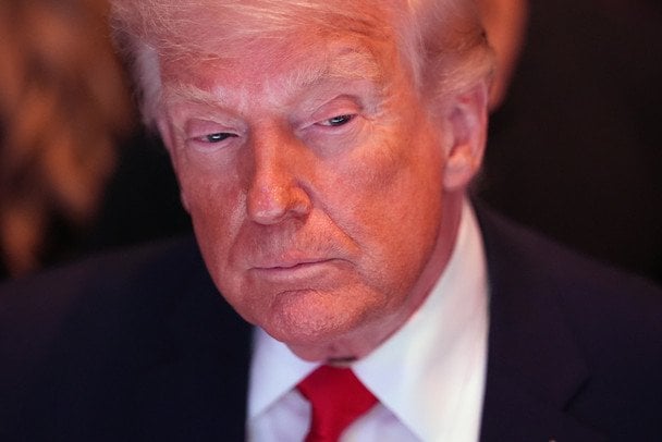 США та Іран на межі нового загострення: Трамп заявив про завершення бойових дій, але суперечки тривають